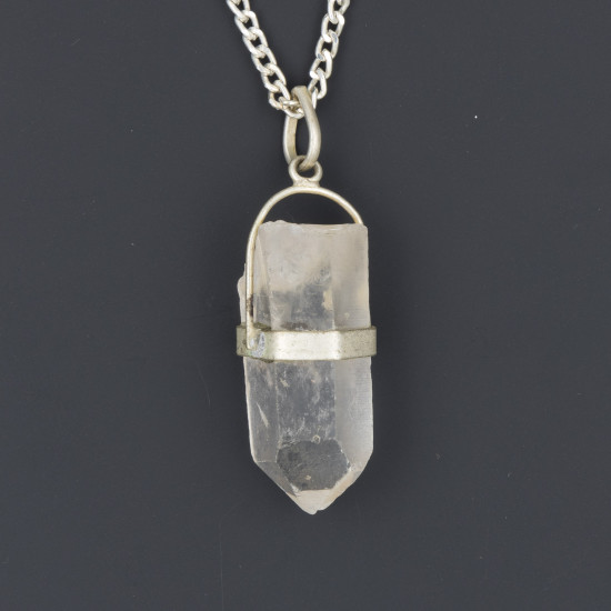 Pendentif cristal de roche brut