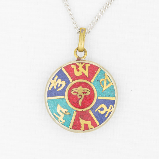 Pendentif bouddhiste Om Mani Padme Hum