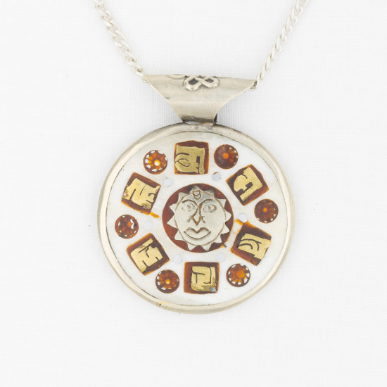 Pendentif des yeux du Bouddha